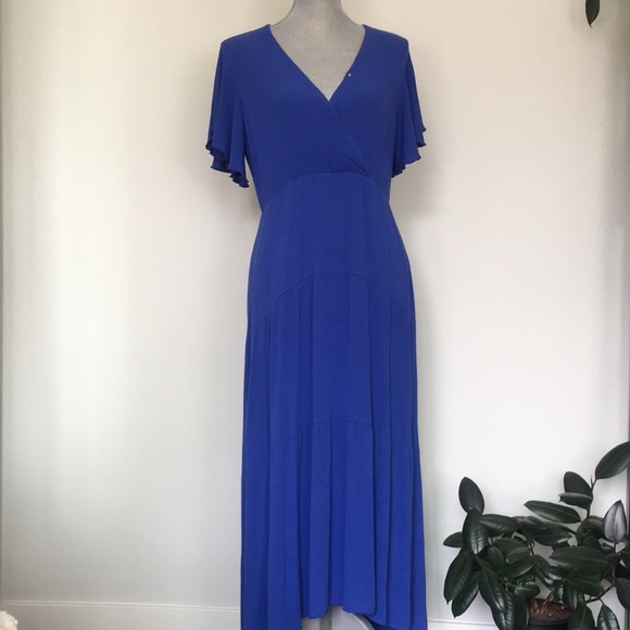 Gauze Flutter Sleeve V-Neck Hi-lo Hem Maxi Dress ๐ - Picture 3 of 10